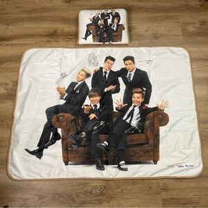 Big Bang GDragon Korea Boy Band Pillow Lap Soft Blanket Asian Promo Hotel BTO